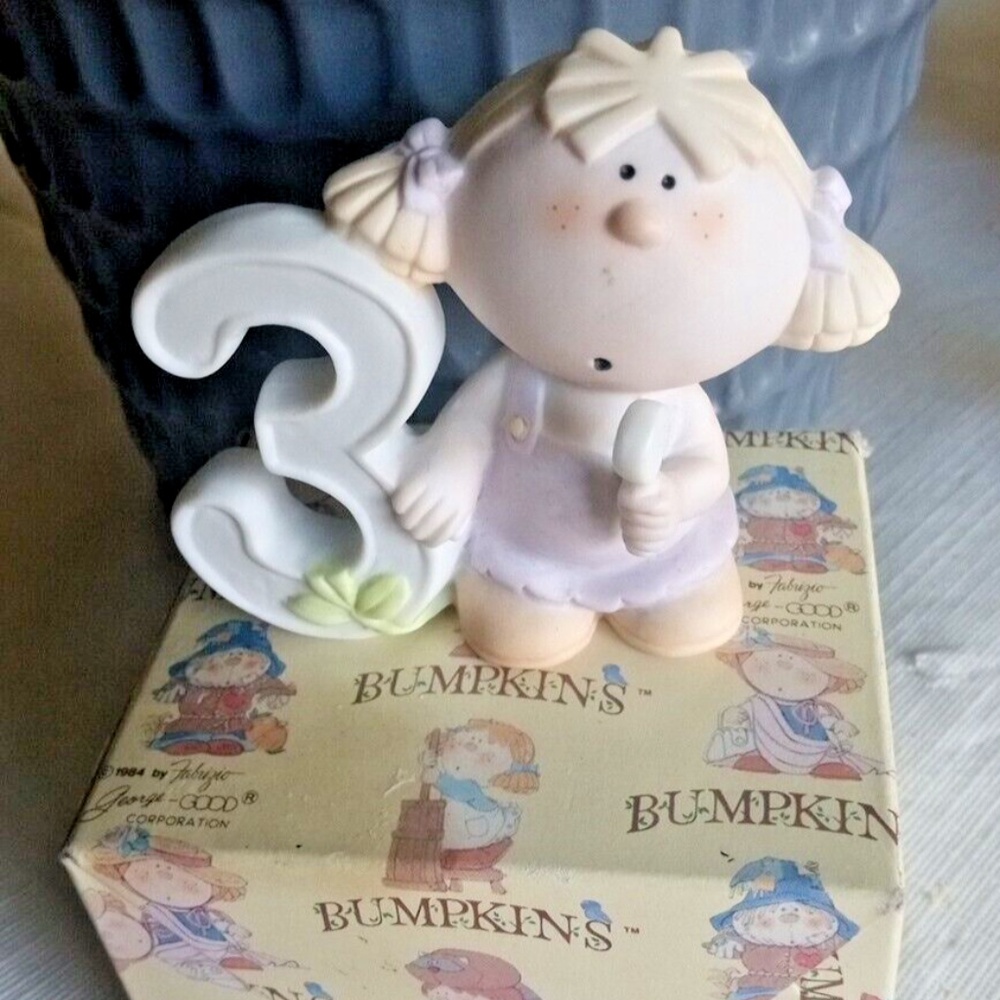 Fabrizio 1984  Vintage Bumpkins Baby Boots Year 3 Birthday  w Box Porcelain